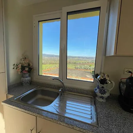 Samorinha House Assares