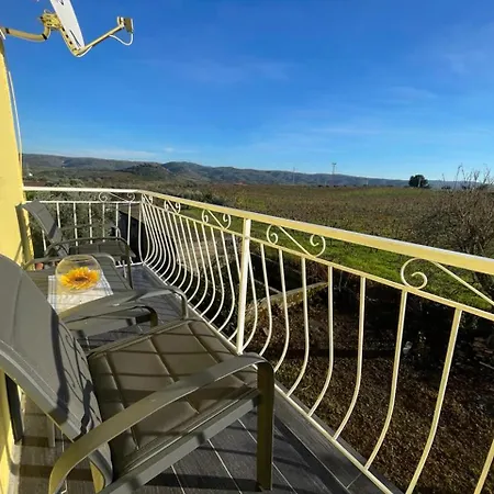 בית נופש Samorinha House Assares