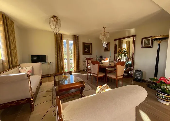 Vakantiehuis Samorinha House